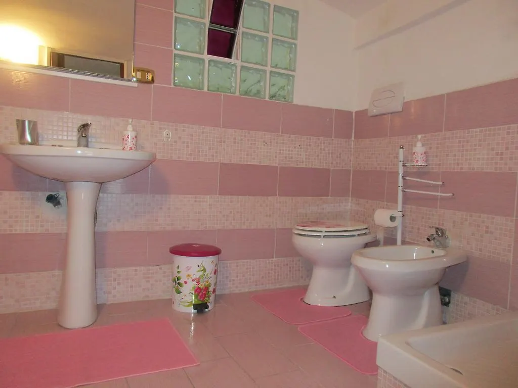 Nell'Antico Palazzo Salsi Apartment Naples Italy